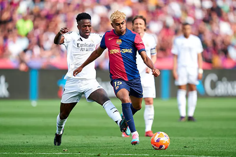 ريال مدريد وبرشلونة